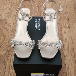 Badgley Mischka Elegant Cream Embellished Heels